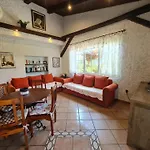 Erna Apartman
