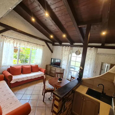 Apartment Erna